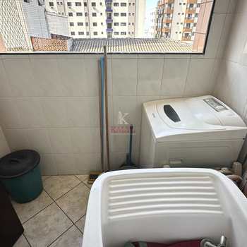 Apartamento em Praia Grande, bairro Guilhermina