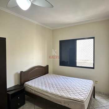 Apartamento em Praia Grande, bairro Guilhermina
