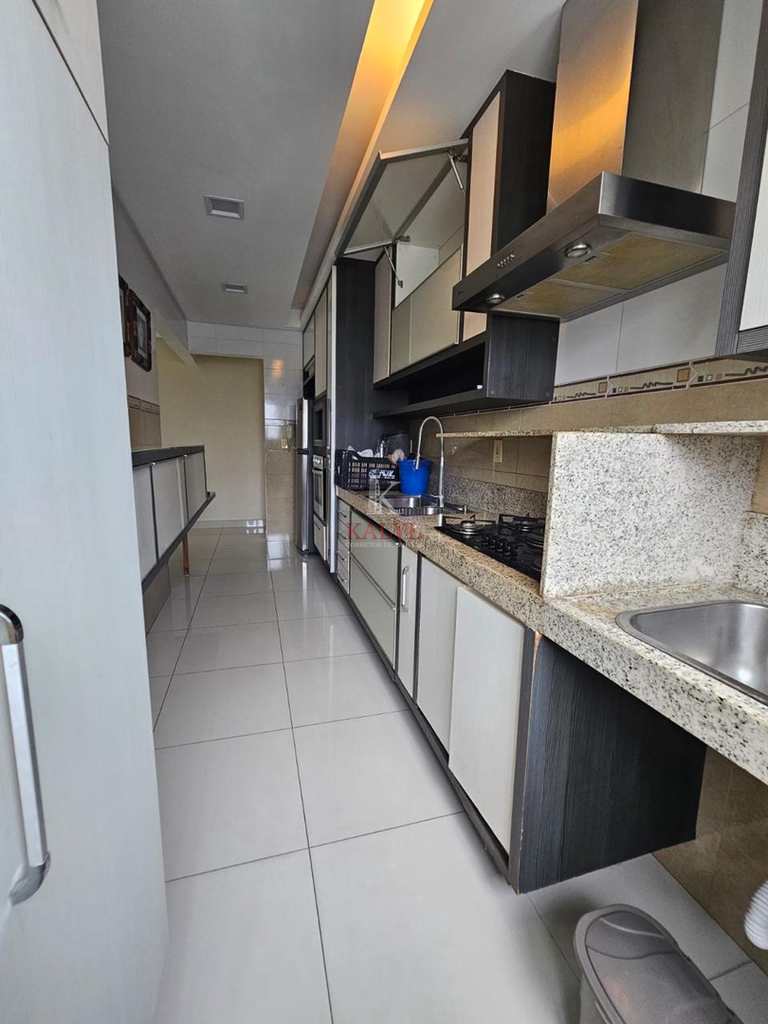 Apartamento em Praia Grande, no bairro Canto do Forte
