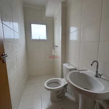 Apartamento em Praia Grande, bairro Boqueirão