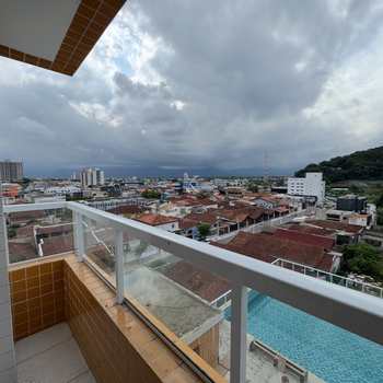 Apartamento em Praia Grande, bairro Boqueirão