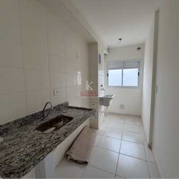 Apartamento em Praia Grande, bairro Boqueirão