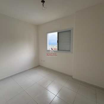 Apartamento em Praia Grande, bairro Boqueirão