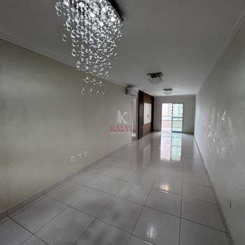 Apartamento em Praia Grande, bairro Boqueirão