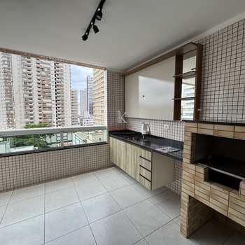 Apartamento em Praia Grande, bairro Boqueirão