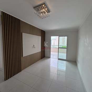 Apartamento em Praia Grande, bairro Boqueirão