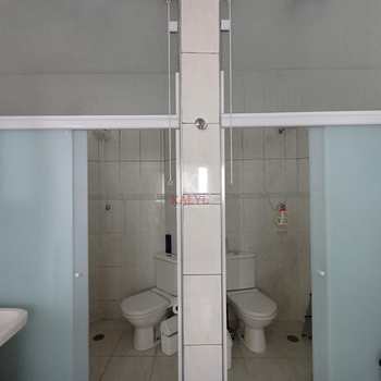 Apartamento em Praia Grande, bairro Guilhermina