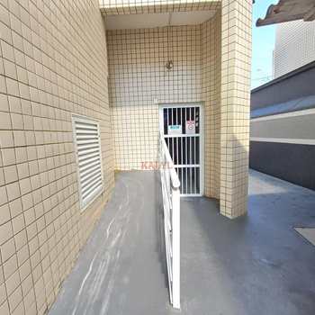Apartamento em Praia Grande, bairro Guilhermina