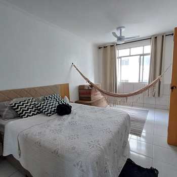 Apartamento em Praia Grande, bairro Guilhermina
