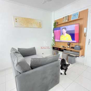 Apartamento em Praia Grande, bairro Guilhermina