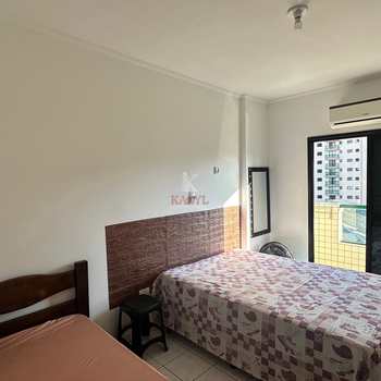 Apartamento em Praia Grande, bairro Guilhermina