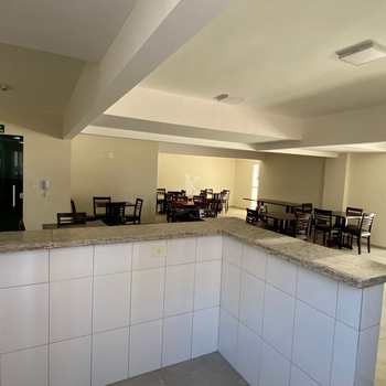 Apartamento em Praia Grande, bairro Guilhermina