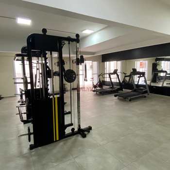 Apartamento em Praia Grande, bairro Guilhermina
