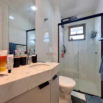 Apartamento em Praia Grande, bairro Canto do Forte