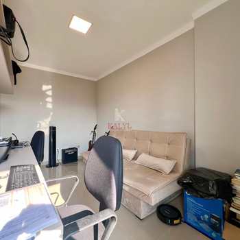 Apartamento em Praia Grande, bairro Canto do Forte
