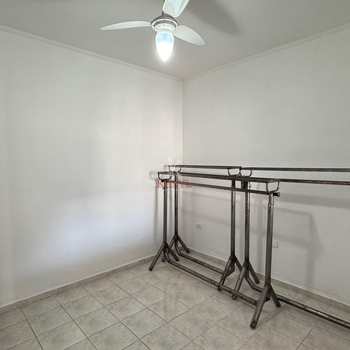 Casa em Praia Grande, bairro Canto do Forte