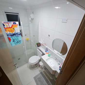 Apartamento em Praia Grande, bairro Boqueirão