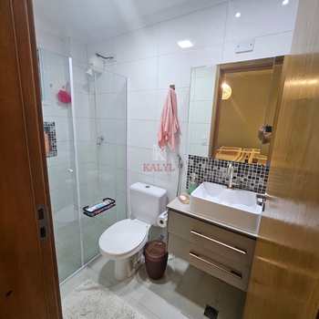 Apartamento em Praia Grande, bairro Boqueirão