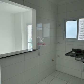 Apartamento em Praia Grande, bairro Boqueirão
