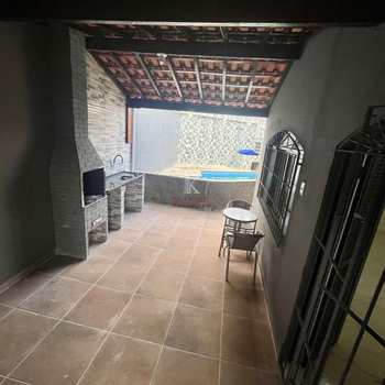 Casa em Praia Grande, bairro Caiçara