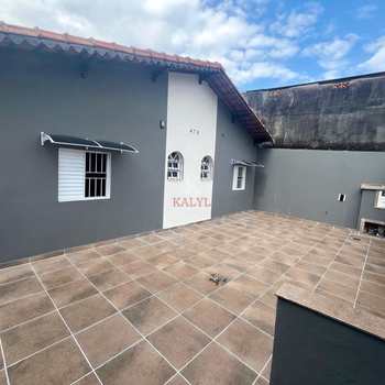Casa em Praia Grande, bairro Caiçara