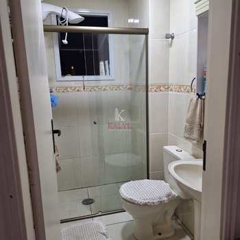 Apartamento em Praia Grande, bairro Guilhermina