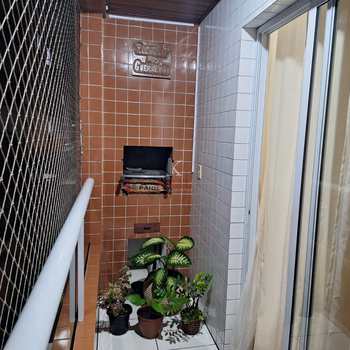 Apartamento em Praia Grande, bairro Guilhermina