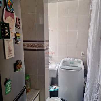 Apartamento em Praia Grande, bairro Guilhermina