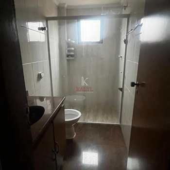 Apartamento em Praia Grande, bairro Tupi