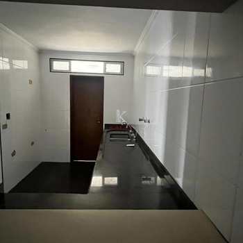 Apartamento em Praia Grande, bairro Tupi