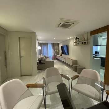Apartamento em Praia Grande, bairro Tupi