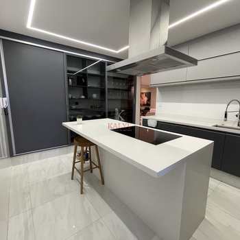 Apartamento em Praia Grande, bairro Tupi