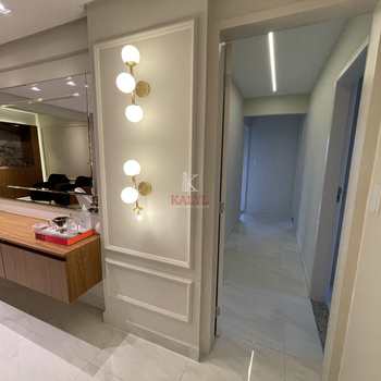 Apartamento em Praia Grande, bairro Tupi