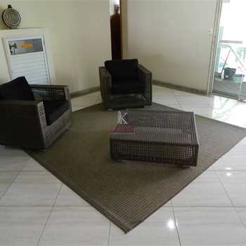 Apartamento em Praia Grande, bairro Tupi