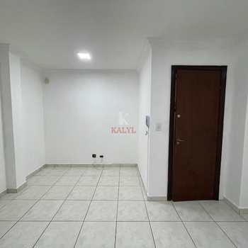 Sala Comercial em Praia Grande, bairro Guilhermina