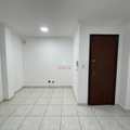 Sala Comercial em Praia Grande, bairro Guilhermina