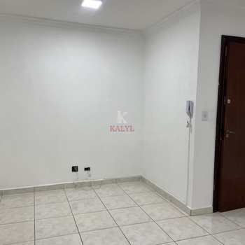 Sala Comercial em Praia Grande, bairro Guilhermina