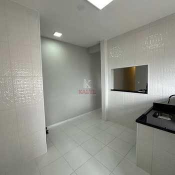 Apartamento em Praia Grande, bairro Guilhermina