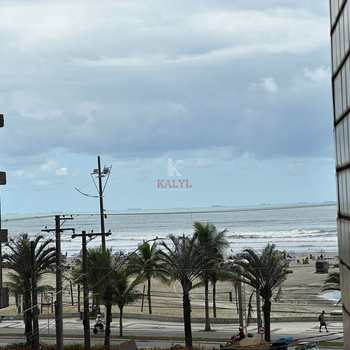 Apartamento em Praia Grande, bairro Guilhermina