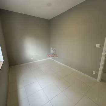 Apartamento em Praia Grande, bairro Guilhermina