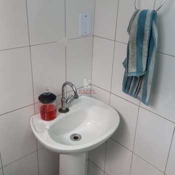Kitnet em Praia Grande, bairro Guilhermina