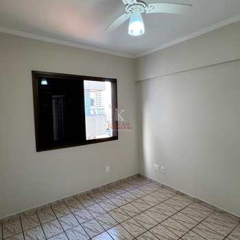 Apartamento em Praia Grande, bairro Guilhermina