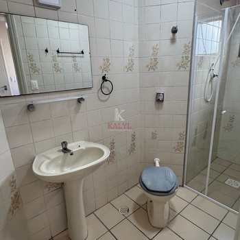 Apartamento em Praia Grande, bairro Guilhermina
