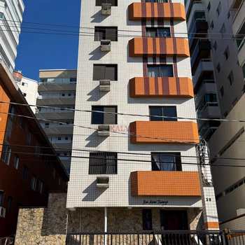 Apartamento em Praia Grande, bairro Guilhermina