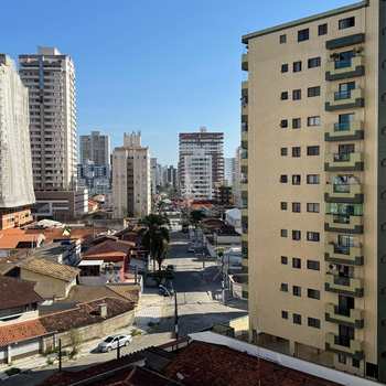 Apartamento em Praia Grande, bairro Guilhermina