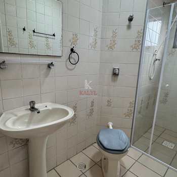 Apartamento em Praia Grande, bairro Guilhermina