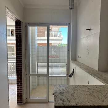 Apartamento em Praia Grande, bairro Canto do Forte
