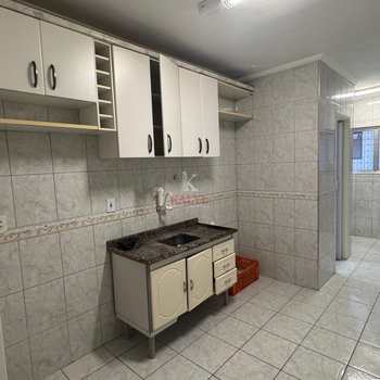Apartamento em Praia Grande, bairro Guilhermina