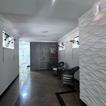 Apartamento em Praia Grande, bairro Guilhermina
