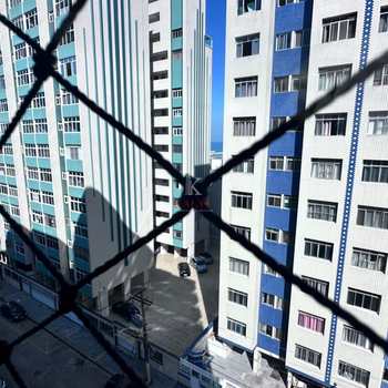 Apartamento em Praia Grande, bairro Guilhermina